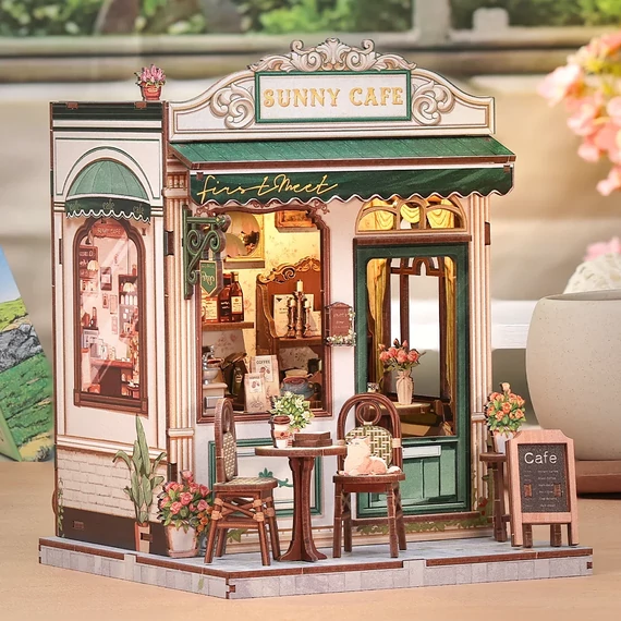 MINIATURE HOUSE - DIY- Sunny Cafe - 233pc + LED Light